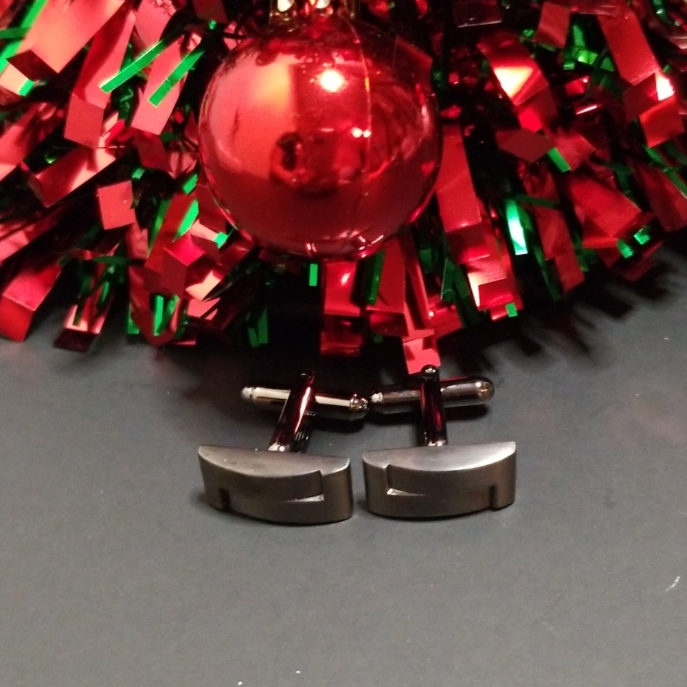 Kenneth Cole cufflinks